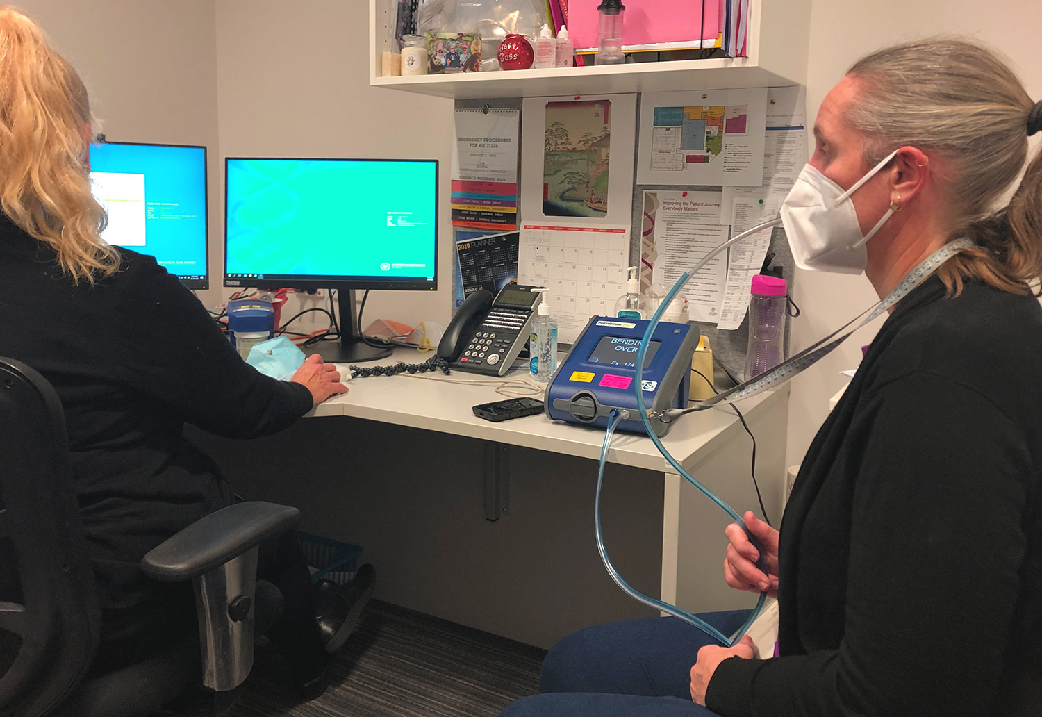 SA Health Fit Test Specialists Julie Mazzoleni and Sally Stringer demonstrate fit test procedure